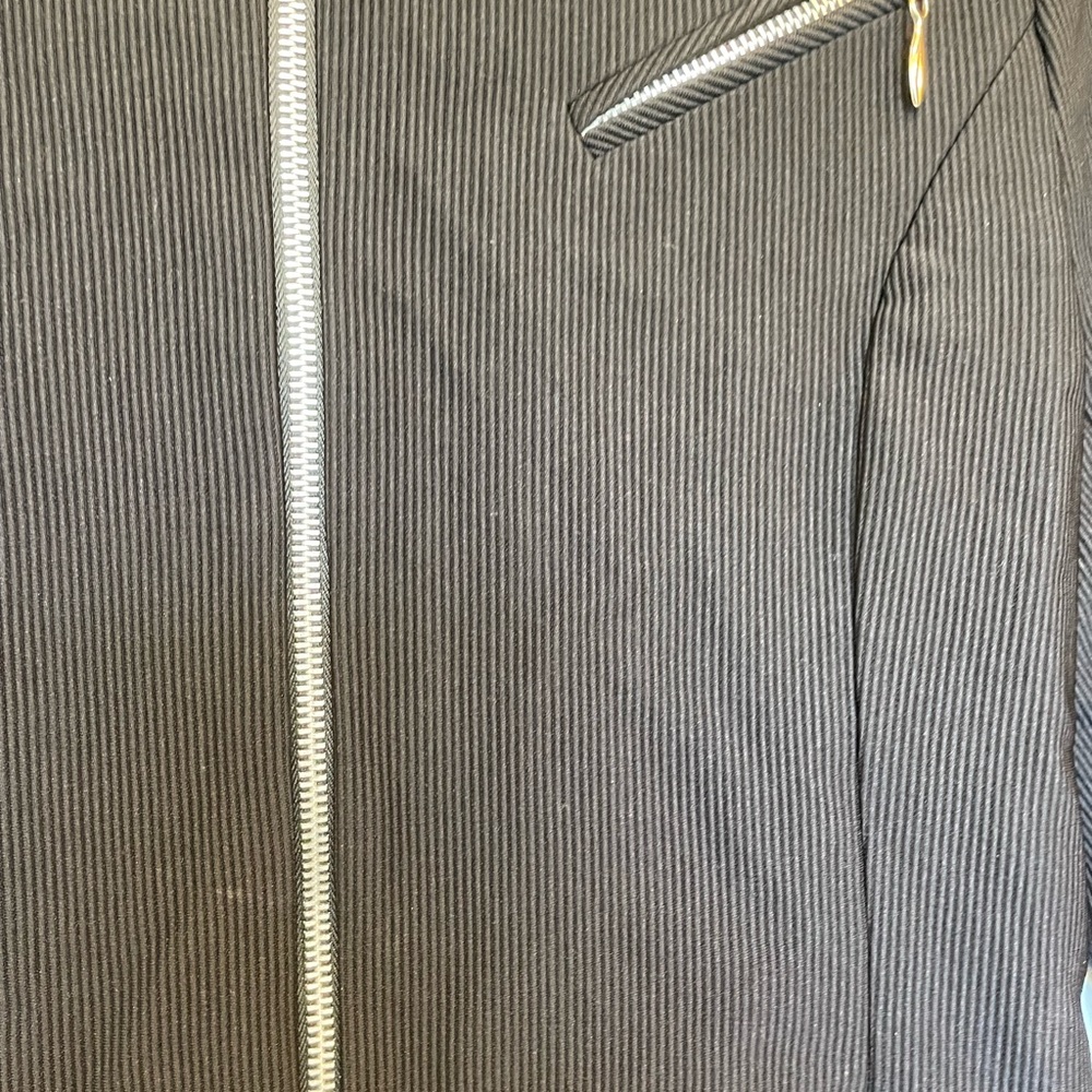 Jacket - Picture 4 of 5